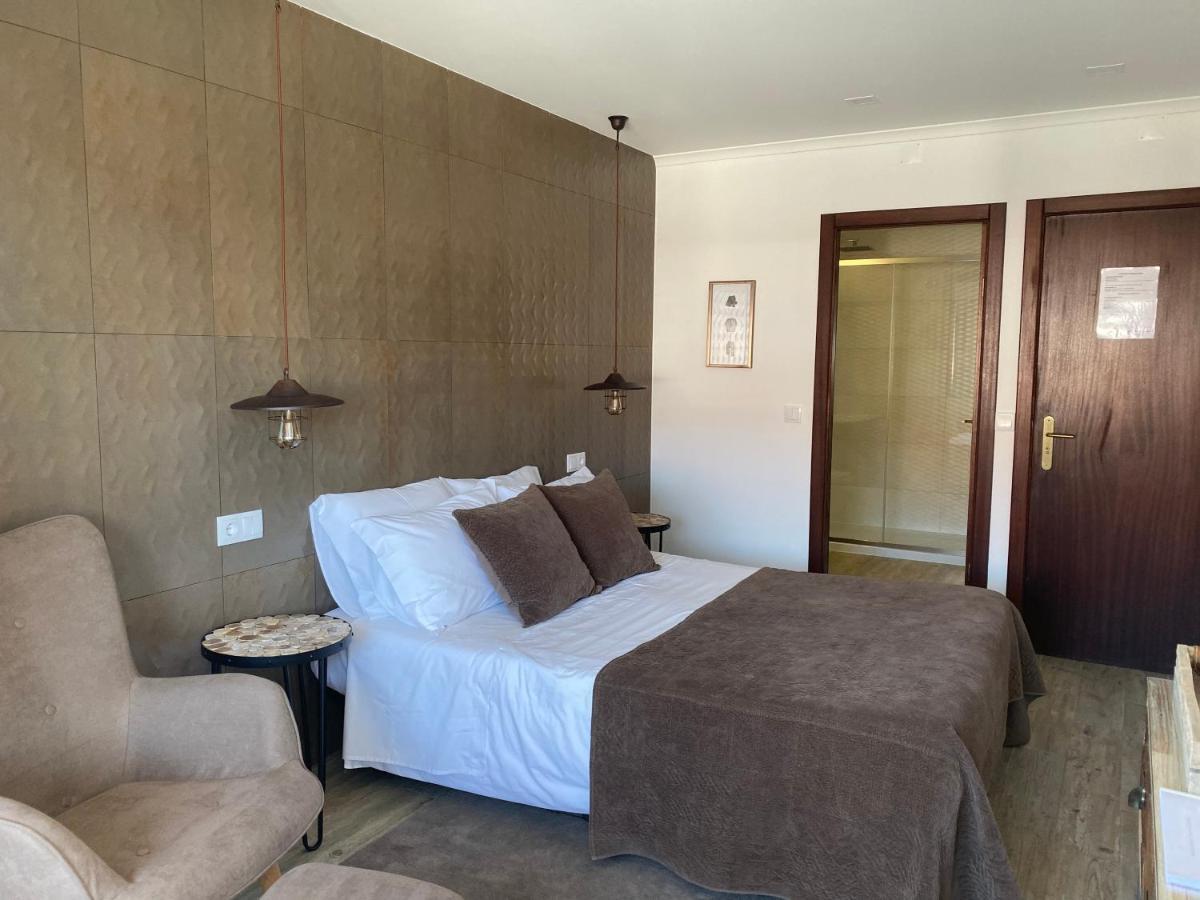 Guilhim Guest House Назаре Екстер'єр фото